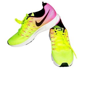 NWOT NIKE ZOOM PEGASUS 33